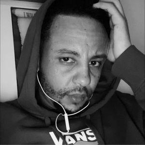 Meet your Posher, Awet